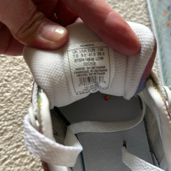 K-Swiss Pride NoH8 Campaign sneakers 9.5 women’s sneakers - Picture 10 of 15